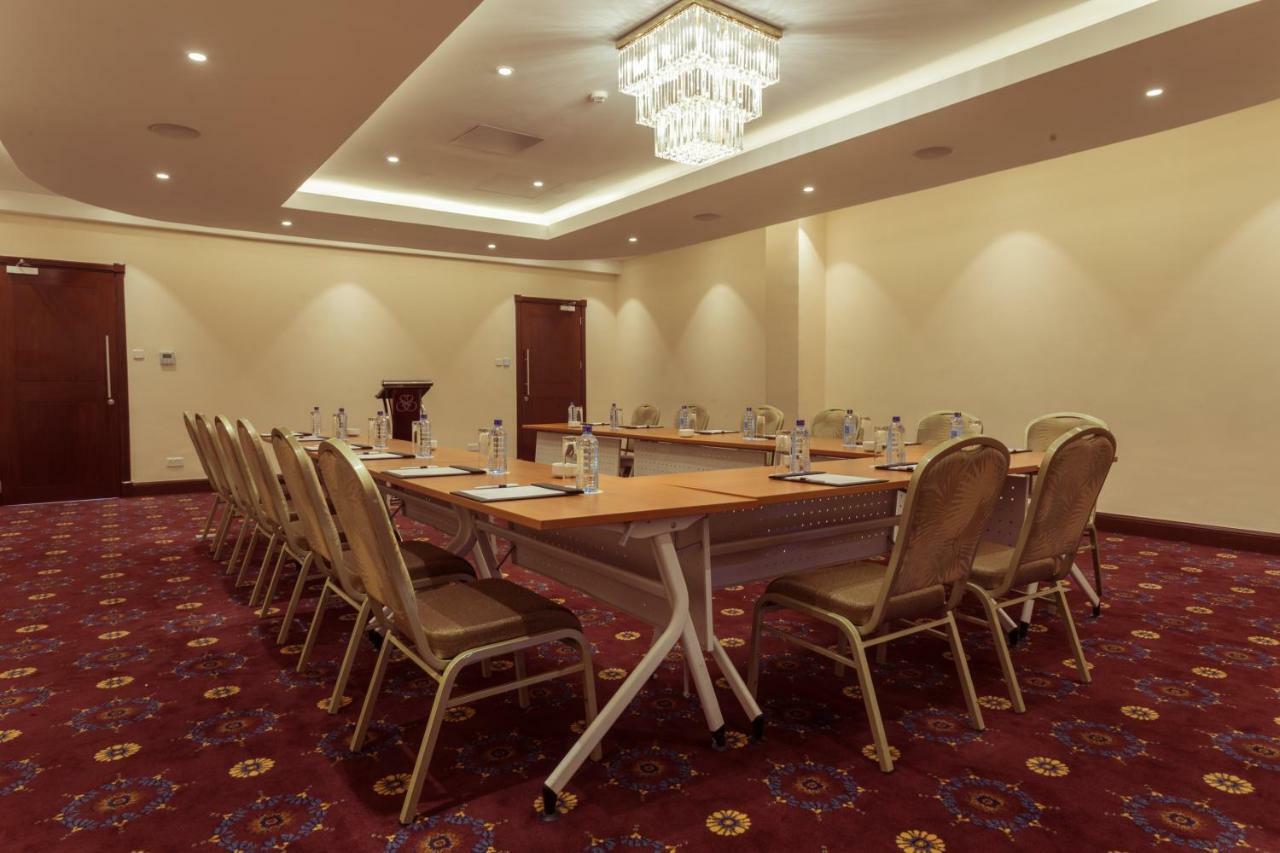 נקורו Sarova Woodlands Hotel And Spa מראה חיצוני תמונה
