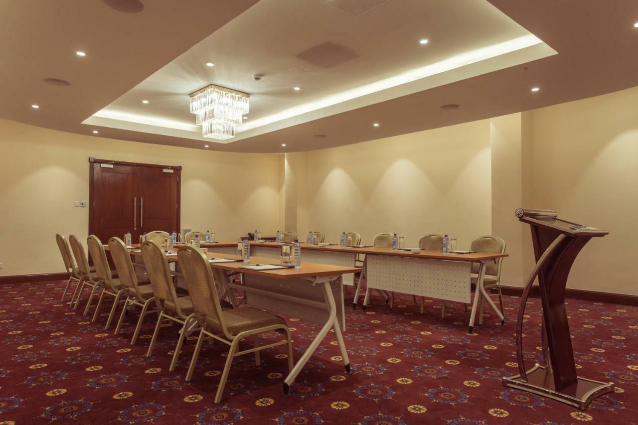 נקורו Sarova Woodlands Hotel And Spa מראה חיצוני תמונה